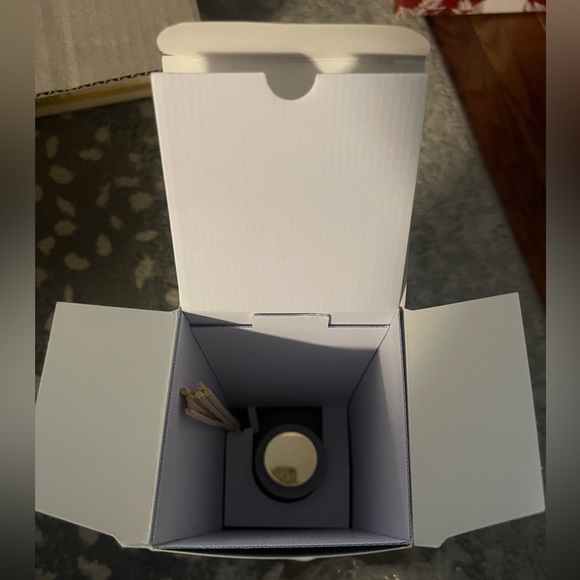 Life in lilac reed diffuser. Pinky promise scent - Picture 4 of 4